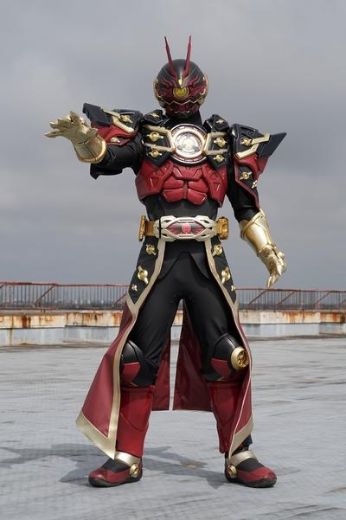 假面骑士凝瞰欧米伽