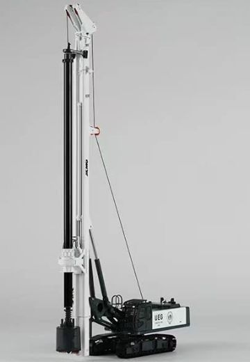 徐工XR220旋挖机；UEG/E5流浪地球