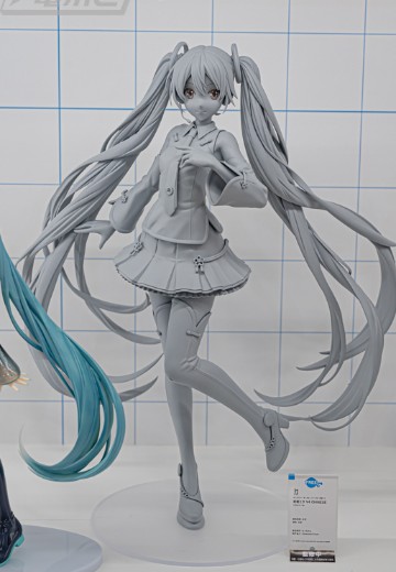 B-style 初音未来 V4 CHINESE