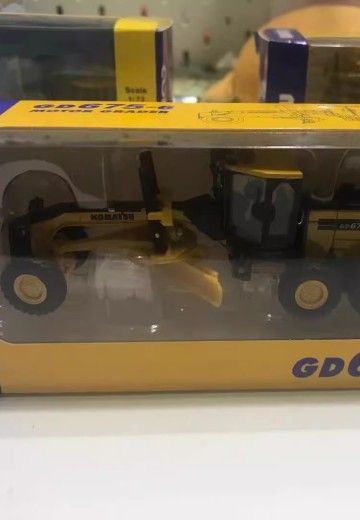 小松GD675-6平地机 | Hpoi手办维基