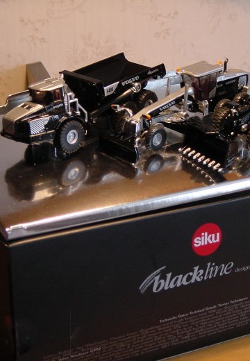 1822 Blackline 工程车辆套装