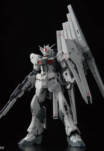 RG  ν高达（初回限定配色版）