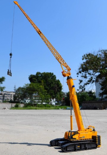 徐工XGX220伸缩臂履带式起重机