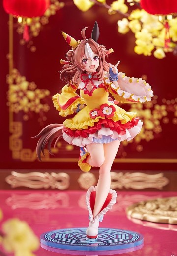赛马娘 小林历奇 决胜服
