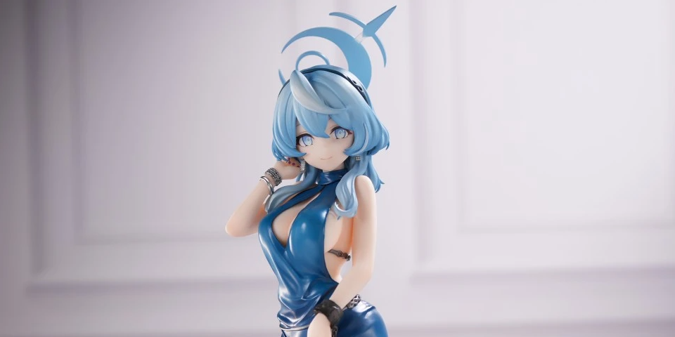 原神的甘雨穿了碧蓝航线圣姨的衣服