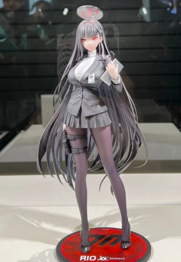 蔚蓝档案 调月莉音