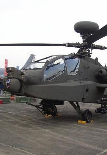 AH-64直升机