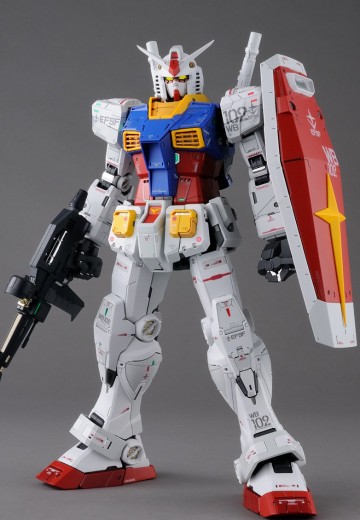 PG UNLEASHED RX-78-2 高达