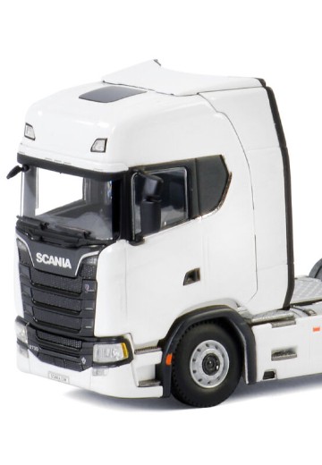 03-2003 斯堪尼亚s highline cs20h 4x2牵引卡车