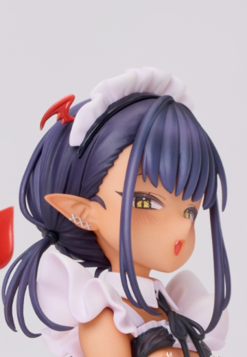 褐色小魅魔