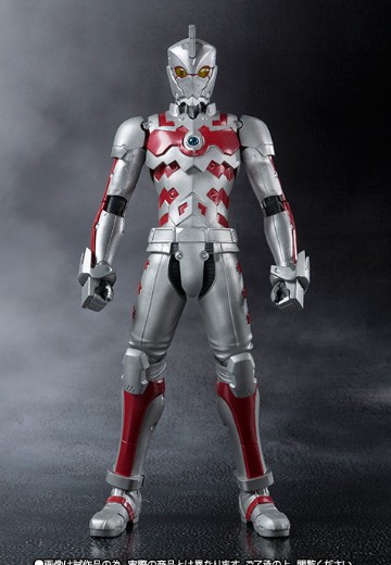ULTRA-ACT × S.H.Figuarts 机动奥特曼 艾斯装甲