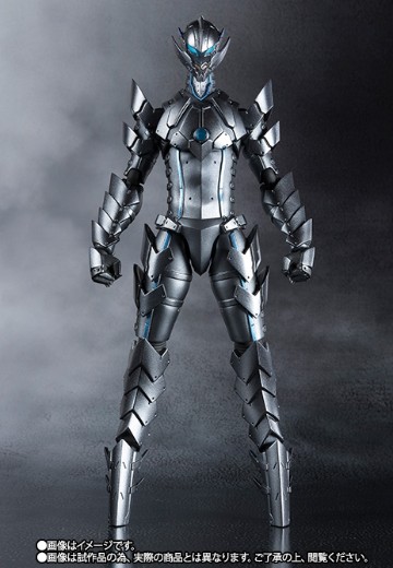ULTRA-ACT×S.H.Figuarts 机动奥特曼 百慕拉