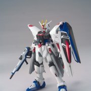HG 1/144 自由高达