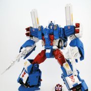 变形金刚レジェンズ LG14 ウルトラマグナス