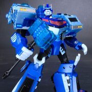 变形金刚 TA27 ウルトラマグナス ライト＆サウンド