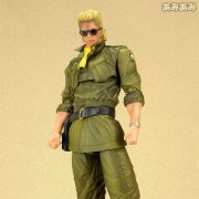 PlayArts改  潜龙谍影 和平·米勒