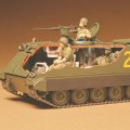 35040 1/35 美国  M113 装甲运兵车