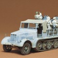 35050 1/35 德国 SD.KFZ. 7/1 8吨 半履带卡车 加装4联装高射炮