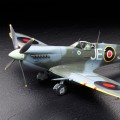 60319 1/32 超级马林 喷火战斗机 Mk.IXc
