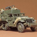 35070 1/35 美国 M3A2 装甲半履带人员运输卡车