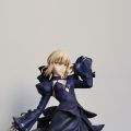 黑礼服saber