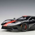 1/18 福特 GT 2017 (黑/橙条纹)