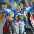 万代 RG 飞翼高达