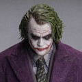 DC系列 蝙蝠侠：黑暗骑士 小丑（希斯·莱杰） 收藏级可动人偶