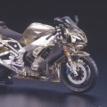 1/12 摩托车系列 No.85  YAMAHA YZF-R1 Taira Racing 透明版