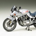 1/12 摩托车系列No.10 铃木 GSX 1100S 卡纳塔