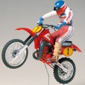 1/12 摩托车系列No.18 本田 CR450R 越野摩托车 （附带跳跃场景的骑手）