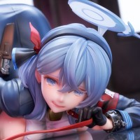 蔚蓝档案 天雨亚子