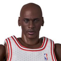 MAFEX No.255 迈克尔·乔丹（芝加哥公牛主场）