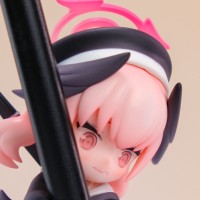 蔚蓝档案 小春笔架