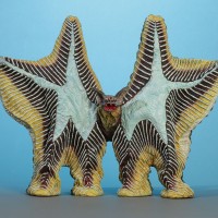 大怪兽系列 佩斯塔 登陆日本款（暂译）