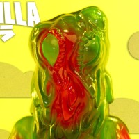 东宝可动模型 黑多拉（透明绿）