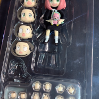 shf 阿尼亚布衣版