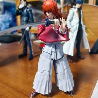 剑心三人组 牙突没双指触剑手 剑心拔刀右手也有些不足 制作组厨力不够啊