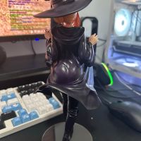 Insight 肉感少女 露出狂 魔女 开箱