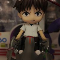 与力天使搏斗的碇真嗣