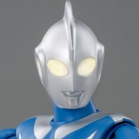 奥特曼光系列 高斯奥特曼·月神形态