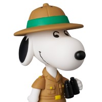 UDF 编号843 花生漫画系列18 探险史努比