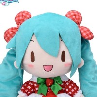 初音未来×时尚魔女拉芙与贝莉 软绵绵玩偶 可爱草莓 (LL尺码)