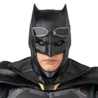 MAFEX 编号272 蝙蝠侠 战术装甲（正义联盟：扎克施耐德版）