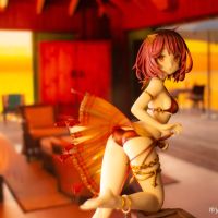 AMAKUNI 苏菲 泳装