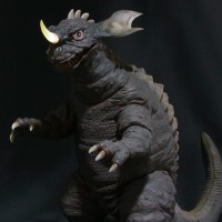 东宝30CM系列 巴拉贡（1968）发光ver. WF2014冬 纪念商品