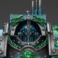 战锤：荷鲁斯之乱 阿尔法军团 穿铁骑终结者盔甲的执政官