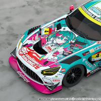 初音未来 GT企划 1/18 GOODSMILE 初音未来 AMG 2025 开幕战