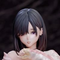 草莓圣代看板娘-夏日果奈