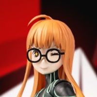 极致超值系列 女神异闻录5：皇家版 Oracle 可动手办